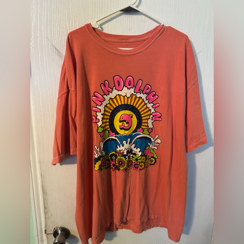 Retro Design Tshirt